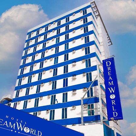 Hotel Dreamworld North Edsa Quezon City Bagian luar foto