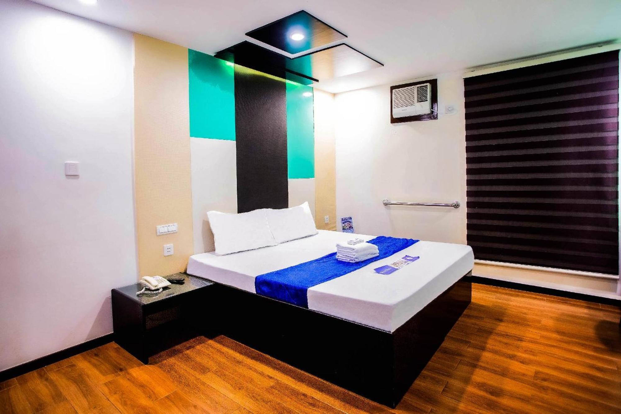 Hotel Dreamworld North Edsa Quezon City Bagian luar foto