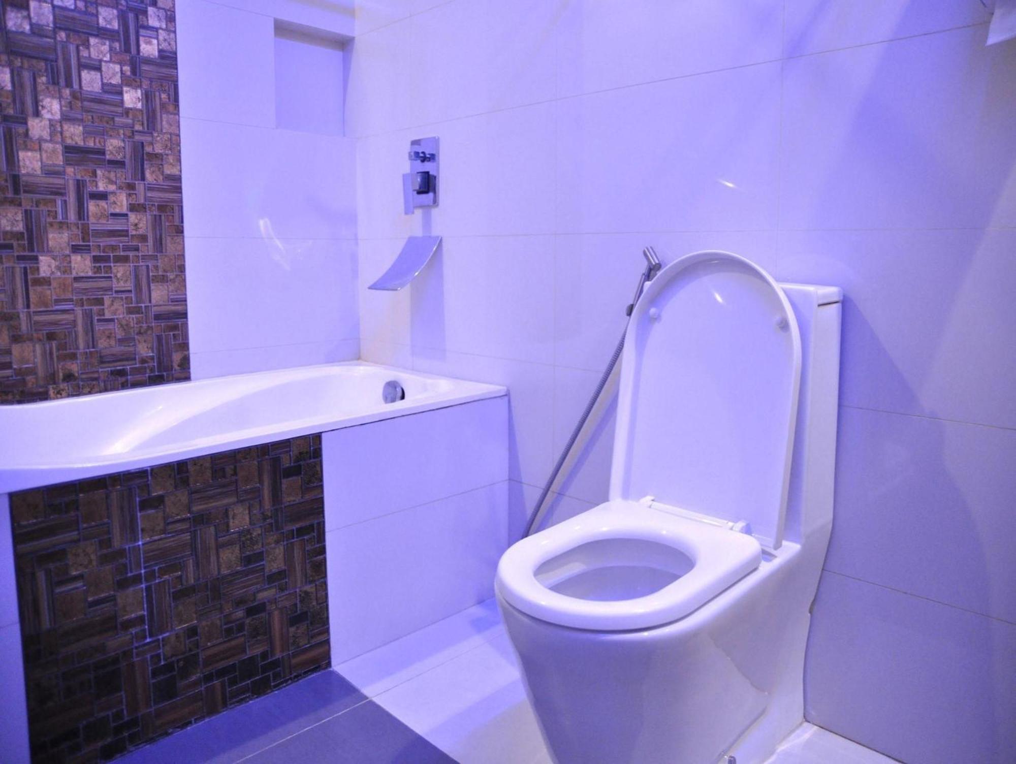 Hotel Dreamworld North Edsa Quezon City Bagian luar foto